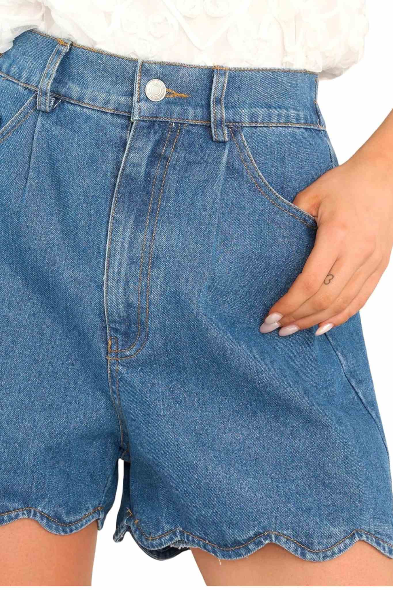 Ezapine Sweet Scallop High Waisted Wide Leg Denim Shorts