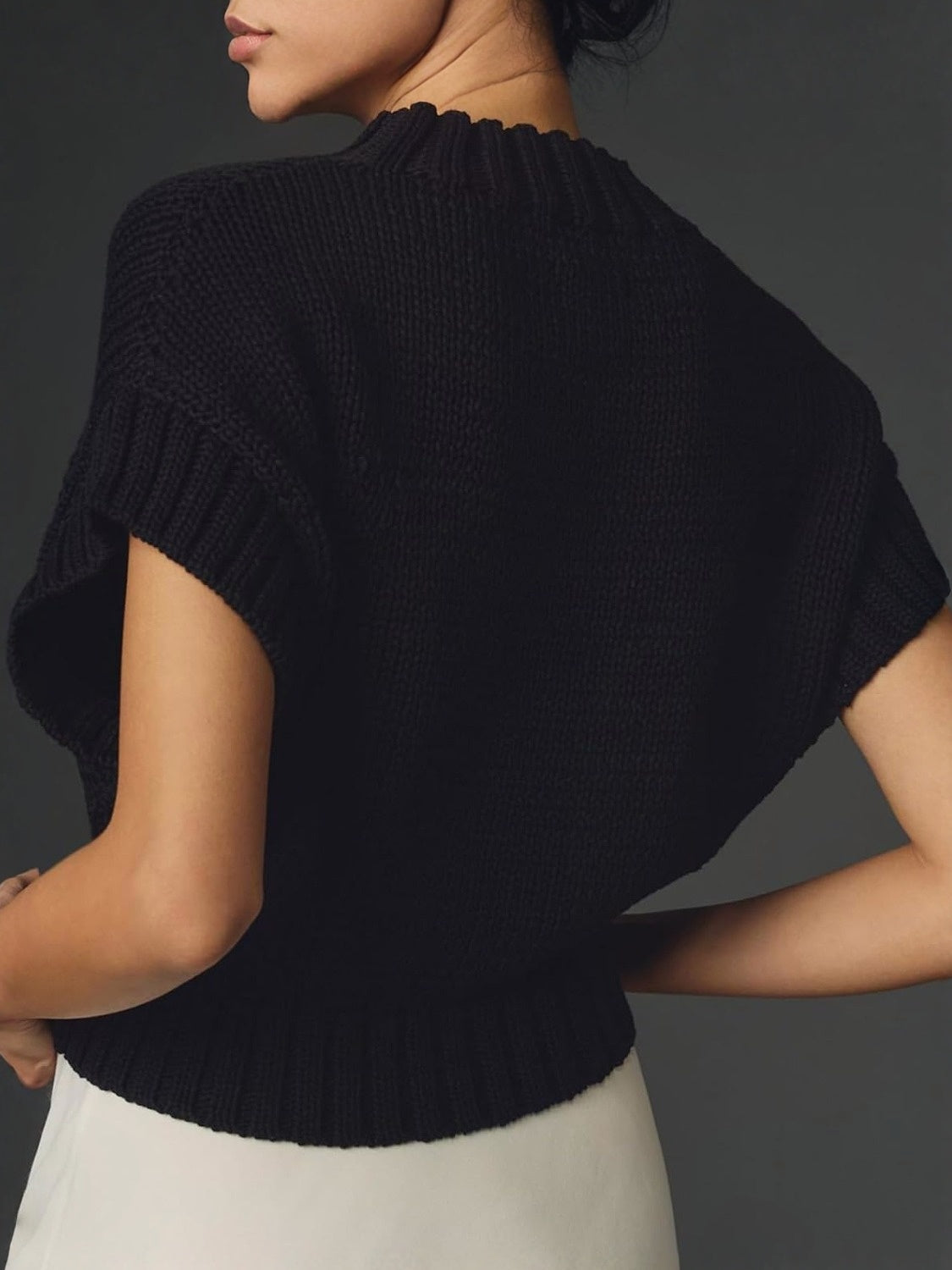 Kedera Lightweight Heart Short Sleeve Knit Top