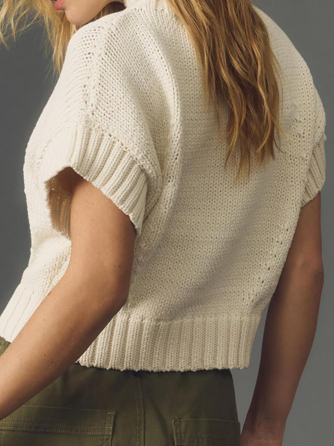 Kedera Lightweight Heart Short Sleeve Knit Top