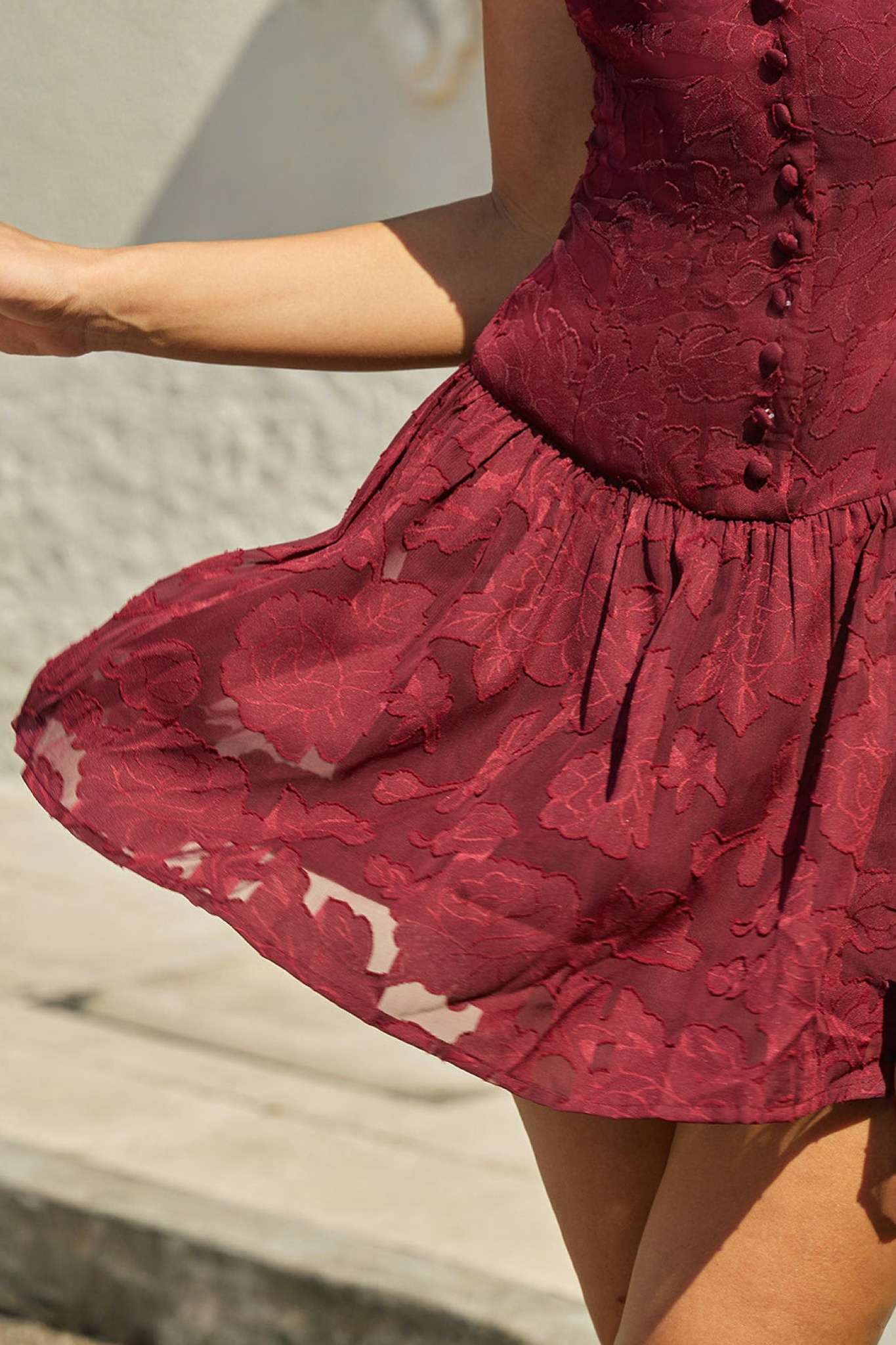 Ezabutus Solid Color Sleeveless Pleated Casual Dress