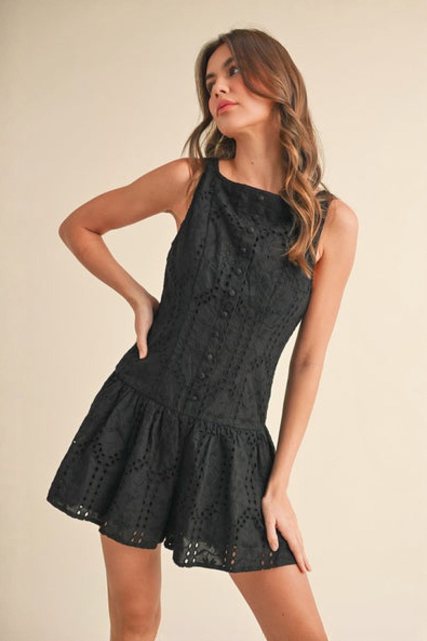 Ezabutus Solid Color Sleeveless Pleated Casual Dress