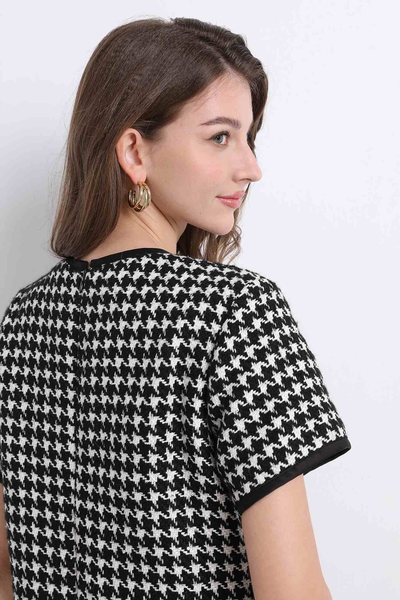 Ezabutus Lightweight Sequined Tweed Short Dress With Bow
