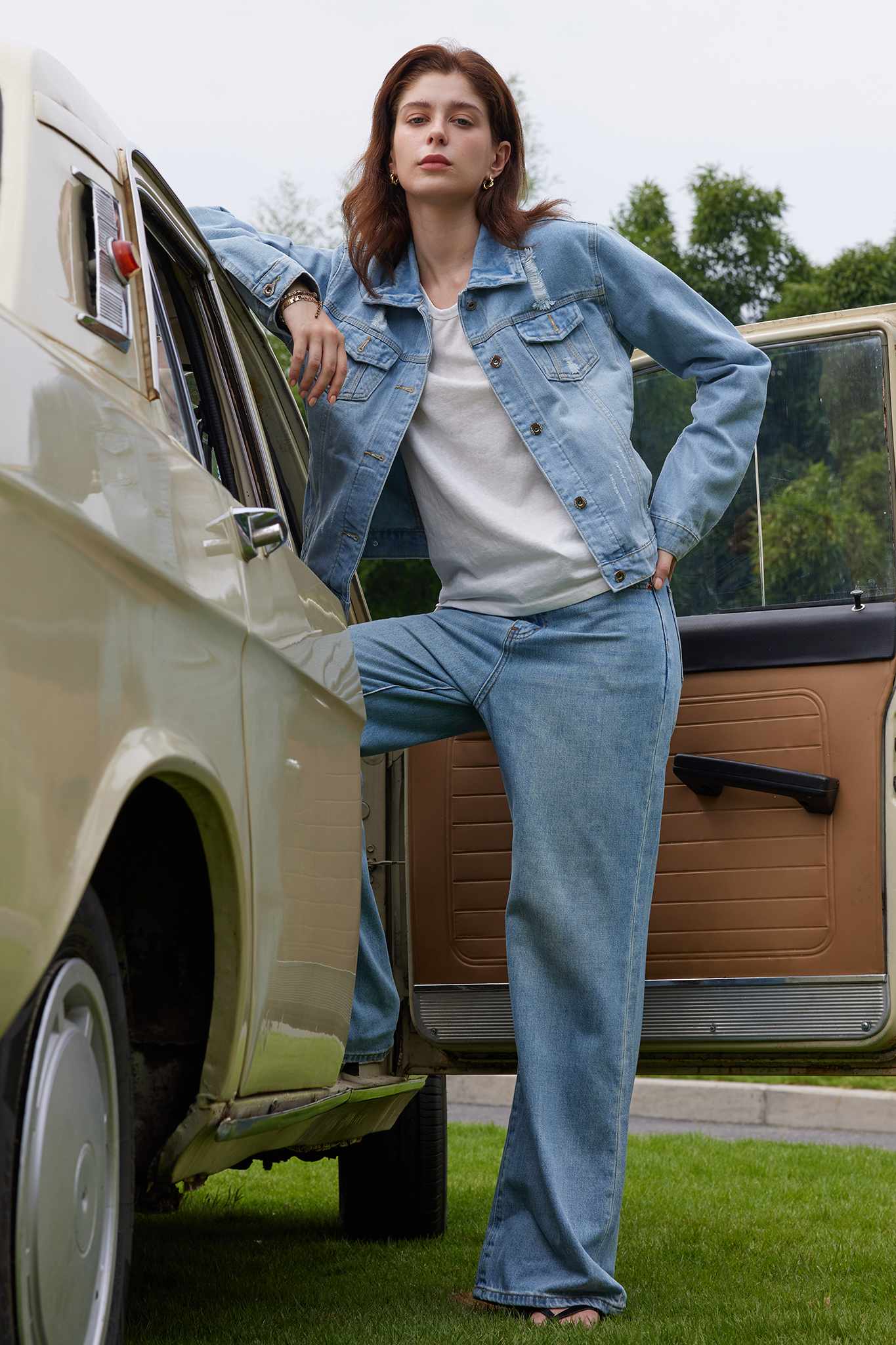 Kedera Ripped Long Sleeve Denim Jackets
