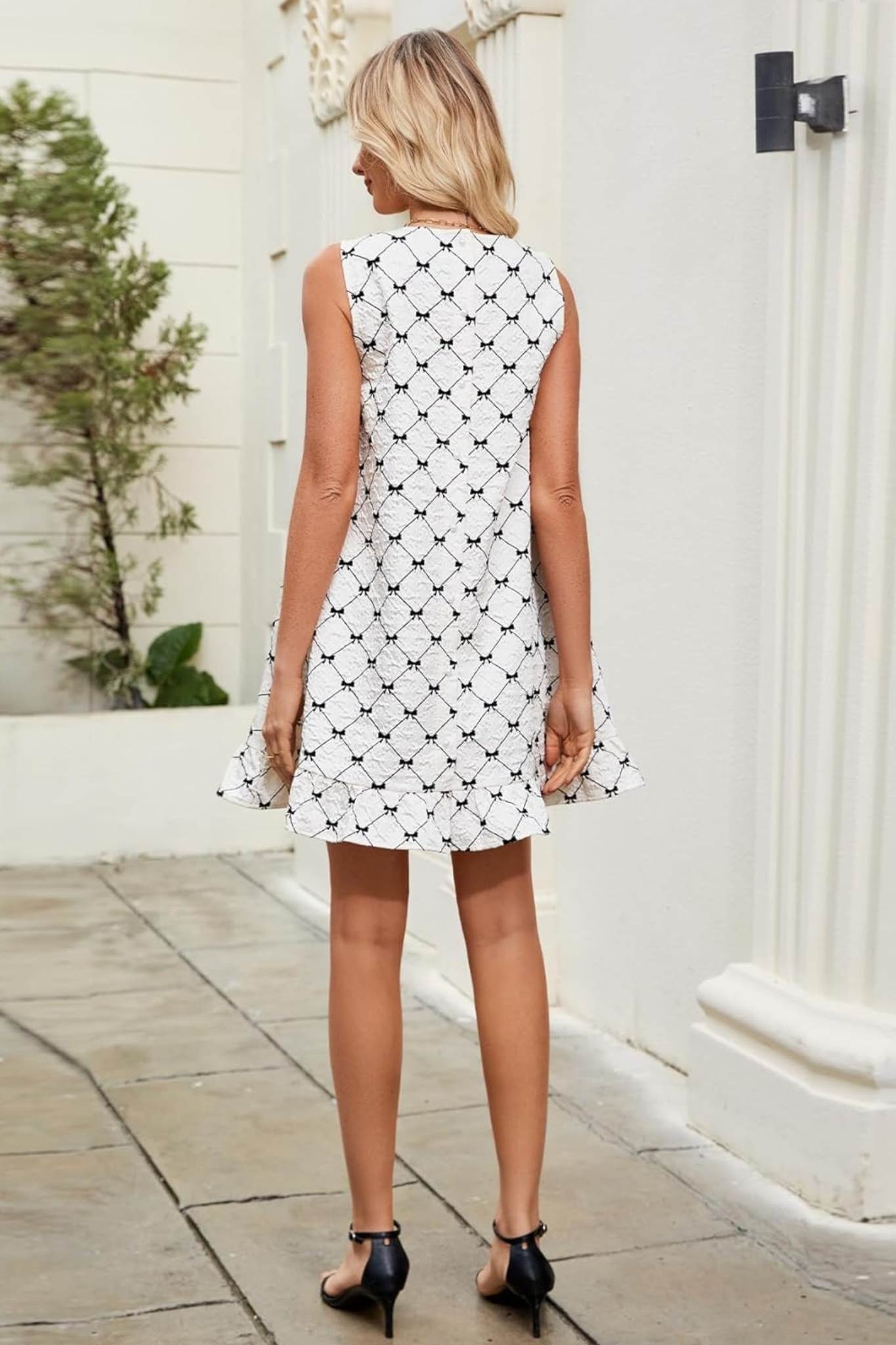 Yexpine Sleeveless Bow Lattice Jacquard A-Line Mini Dress With Ruffle Hem And Pockets