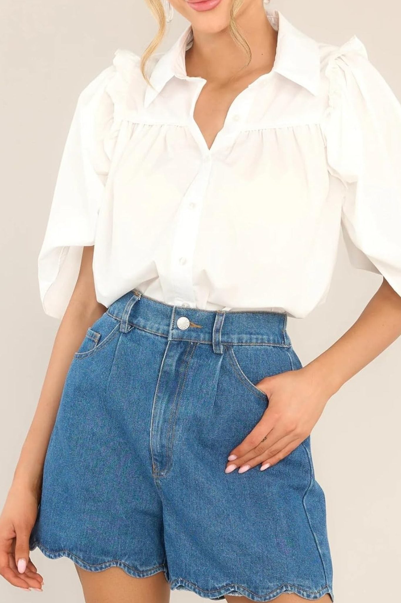 Ezapine Sweet Scallop High Waisted Wide Leg Denim Shorts