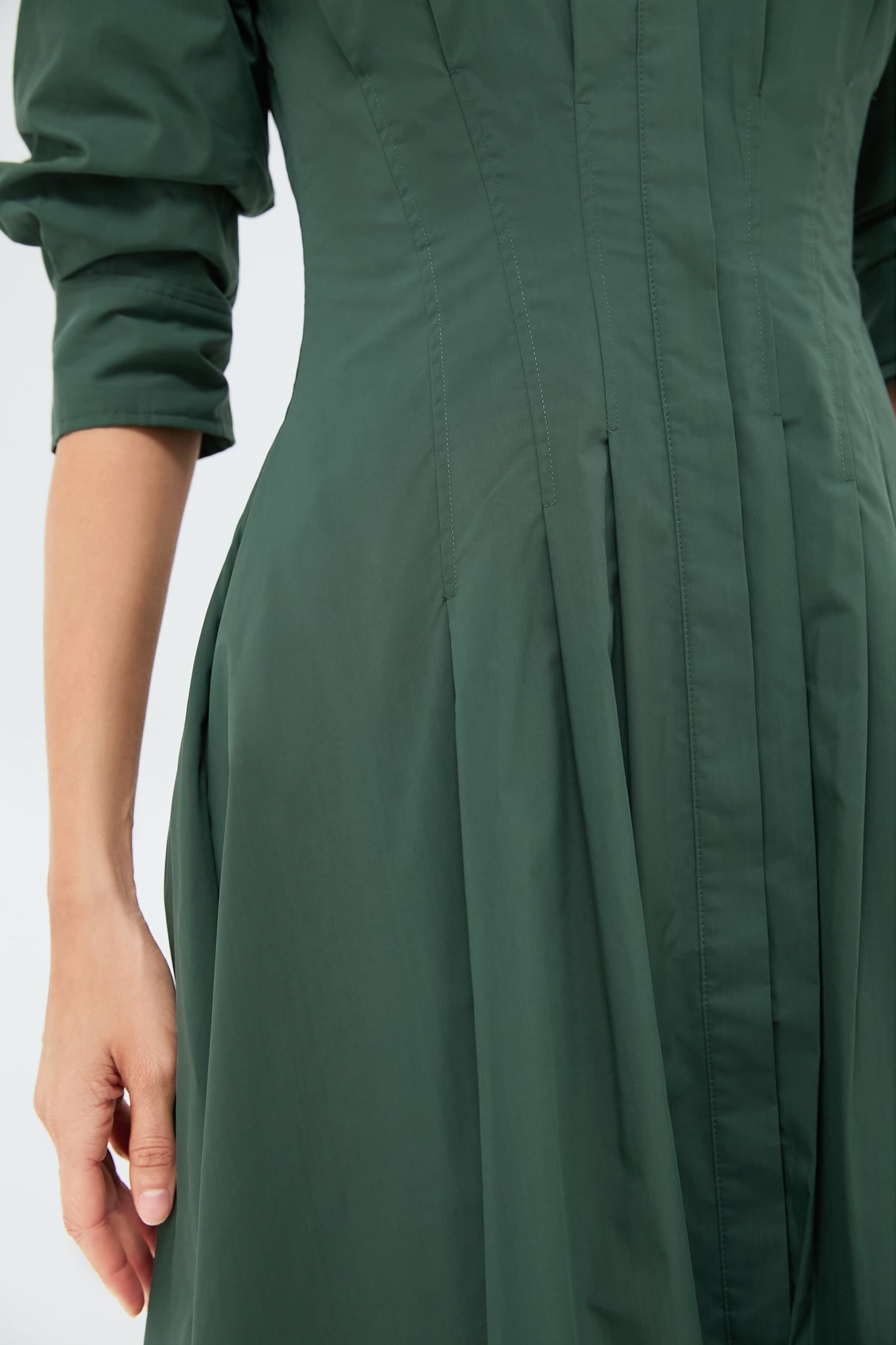 Green Jazz Pintuck Chic Midi shirtdress