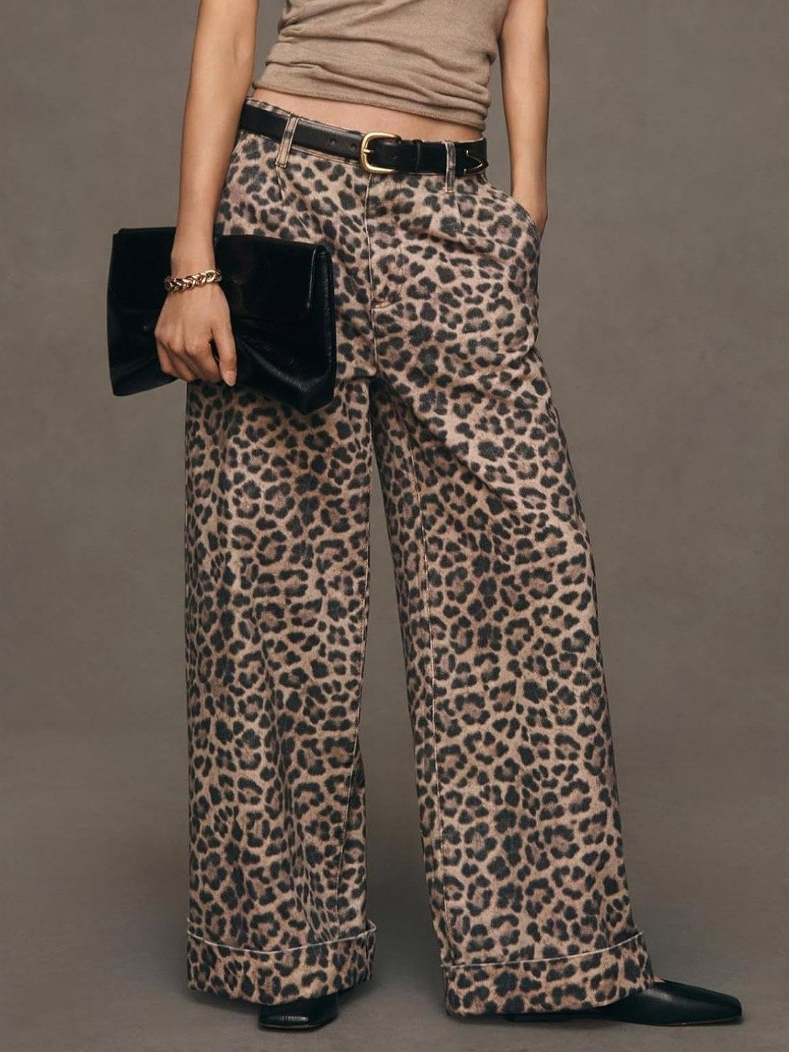 Lifeshe Mid Rise Baggy Leopard Jeans