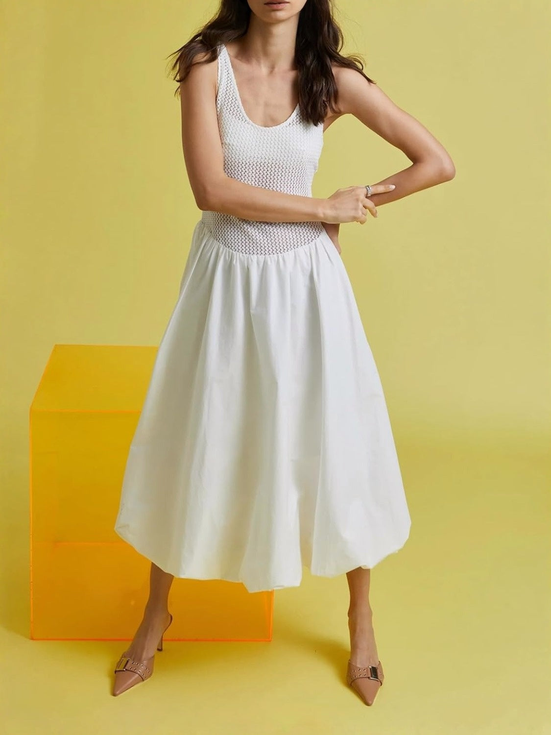 Yexpine Sleeveless Backless Panelled Midi Dress