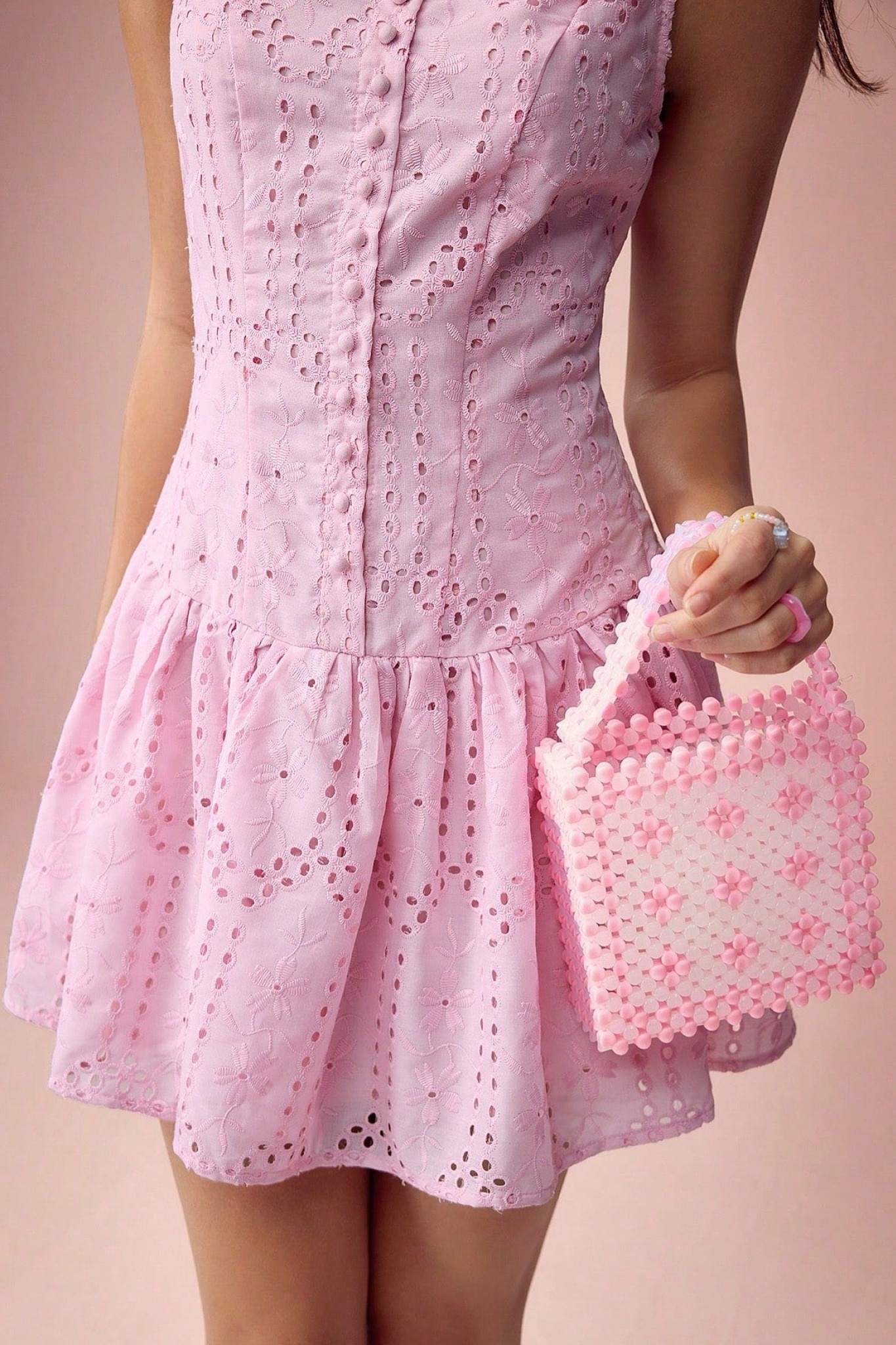 Ezabutus Solid Color Sleeveless Pleated Casual Dress