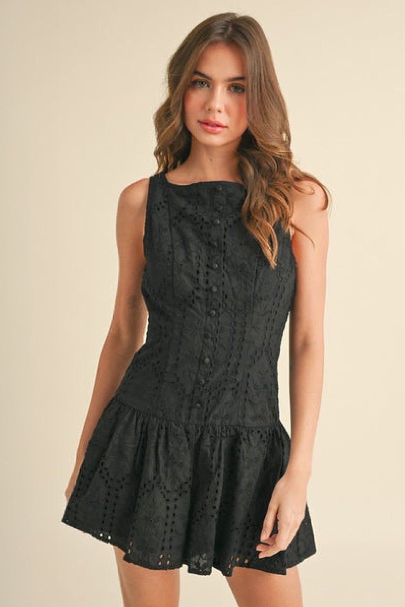 Ezabutus Solid Color Sleeveless Pleated Casual Dress