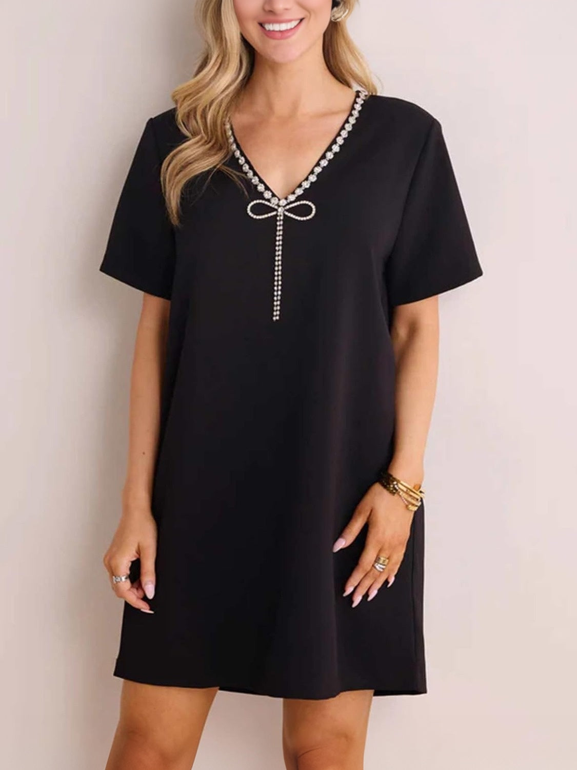 Yexpine V Neck Rhinestone Party Mini Dress With Bow